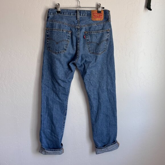 Men's Levi's 501 Jeans 32 x 30 - Picture 2 of 3